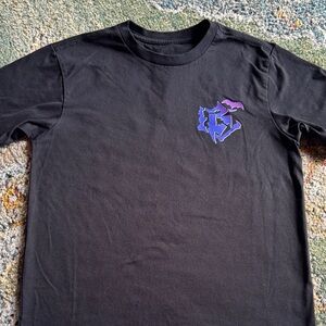 BASEBALL LIFESTYLE 101 BOYS TSHIRT HALLOWEEN BATS IN SZ LG…GENTLY WORN TWICE!!!